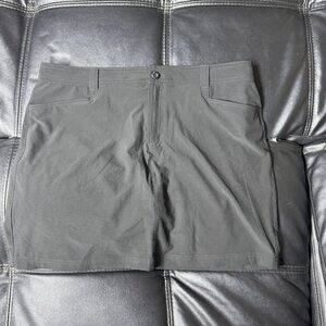 Eddie Bauer Women's Mini Skirt Dark Gray Flat‎ Front Lined Stretch Size 14